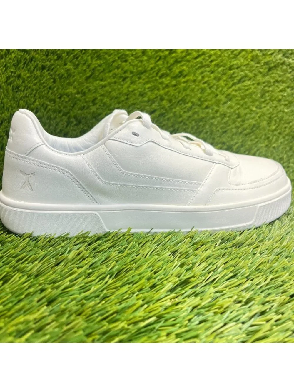 Flux Footwear Adapt Leather Trainer White Mens Size 9 Athletic Shoes Sneakers